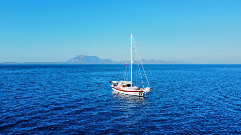 Everday Holiday Yachting