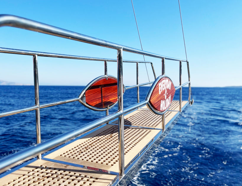 Everday Holiday Yachting